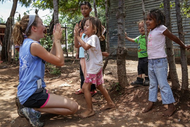 Volunteer Molly Blake spends time with Nicaraguan students. Volunteer Molly Blake spends time with Nicaraguan students.
