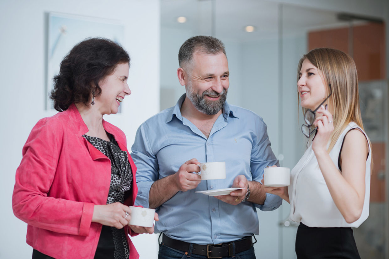 Quickly checking in with your colleagues can put your day in perspective and help your motivation. (Shutterstock) Quickly checking in with your colleagues can put your day in perspective and help your motivation. (Shutterstock)