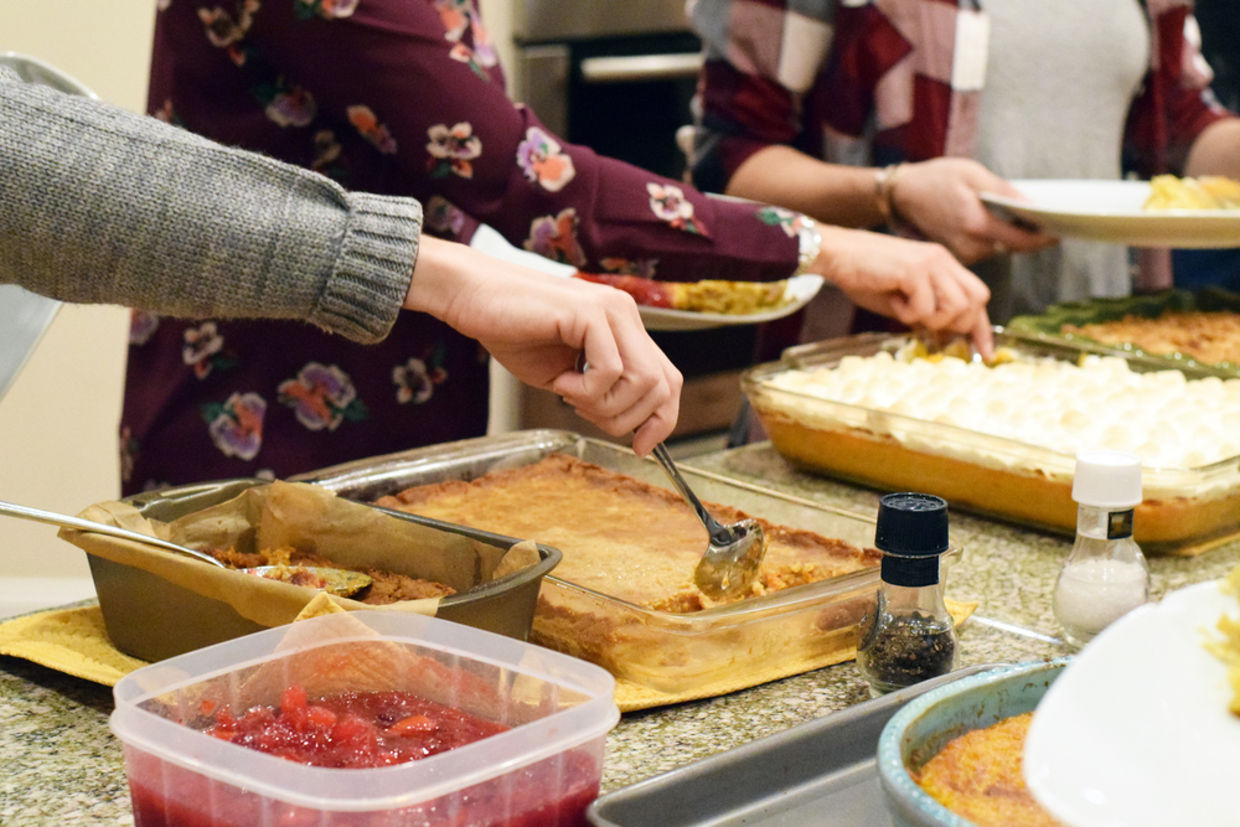 Get your social circle together to organize a potluck for those in need. (Shutterstock) Get your social circle together to organize a potluck for those in need. (Shutterstock)
