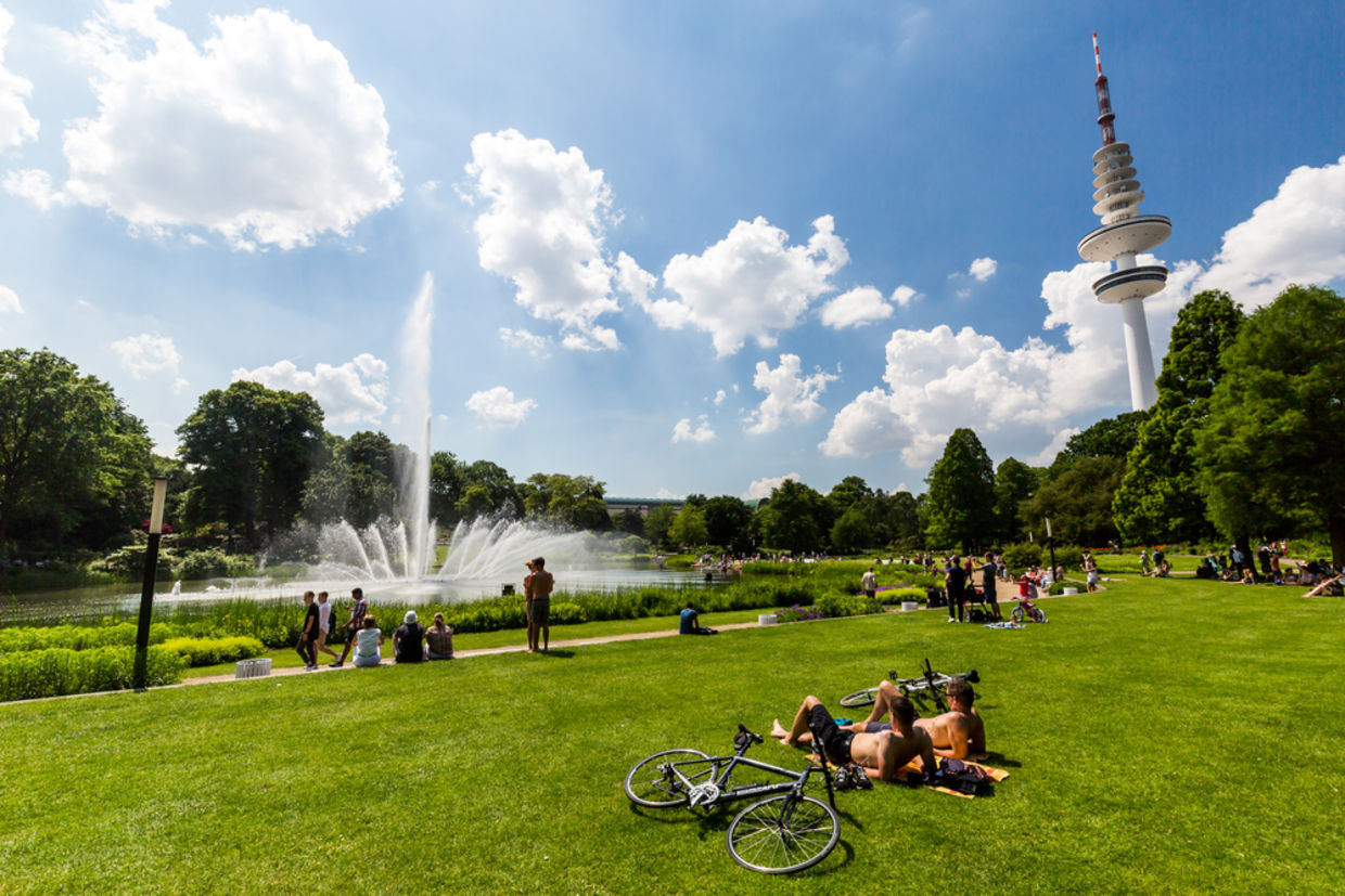 View of the Planten un Blomen Park near the Parksee on June 5, 2016 View of the Planten un Blomen Park near the Parksee on June 5, 2016