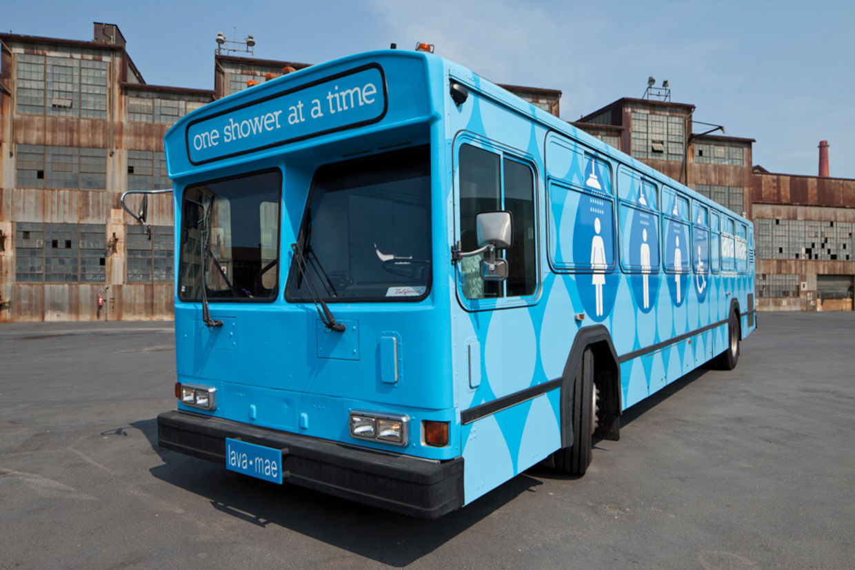 People living on the street come to the Lava Mae bus to take showers. People living on the street come to the Lava Mae bus to take showers.