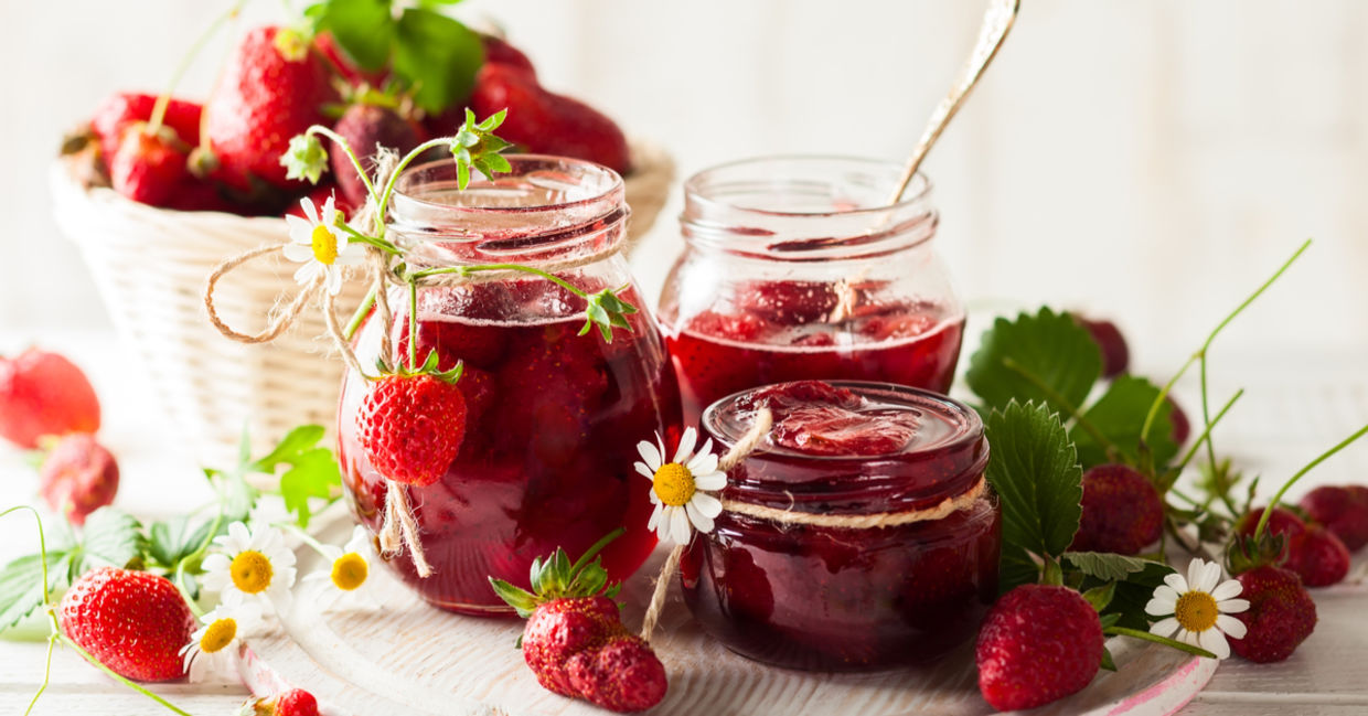 Strawberry preserves are good for you. Strawberry preserves are good for you.