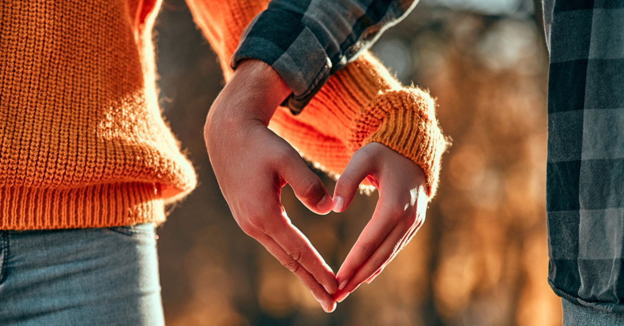Love is in the air when the leaves start to fall. Love is in the air when the leaves start to fall.