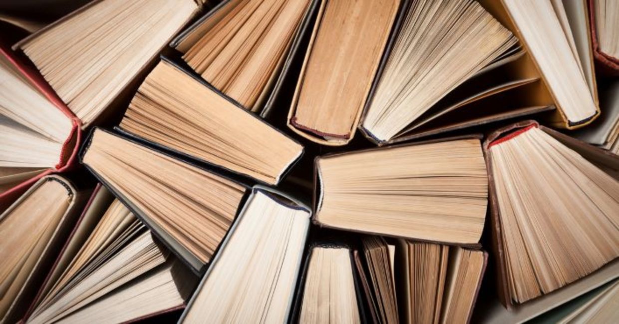 Support books. Support books.