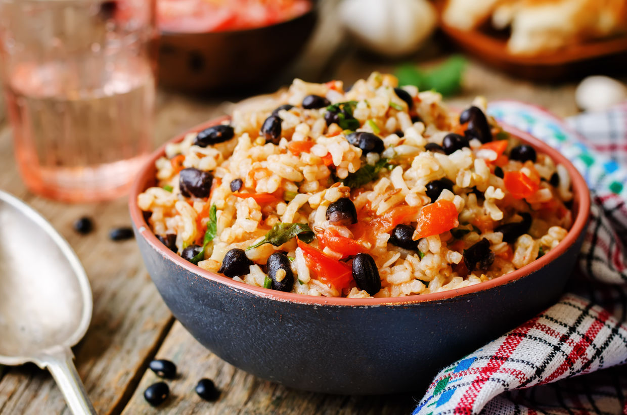 Black beans and rice can help reduce your cholesterol . Black beans and rice can help reduce your cholesterol .