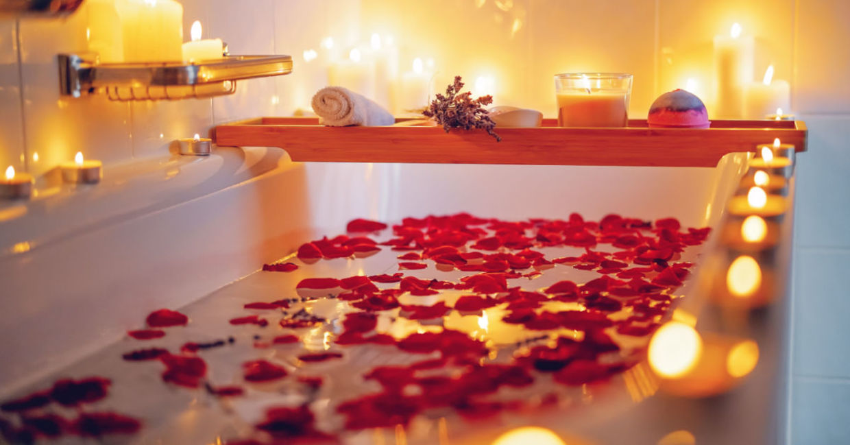 Spa recreation of a flower bath. Spa recreation of a flower bath.