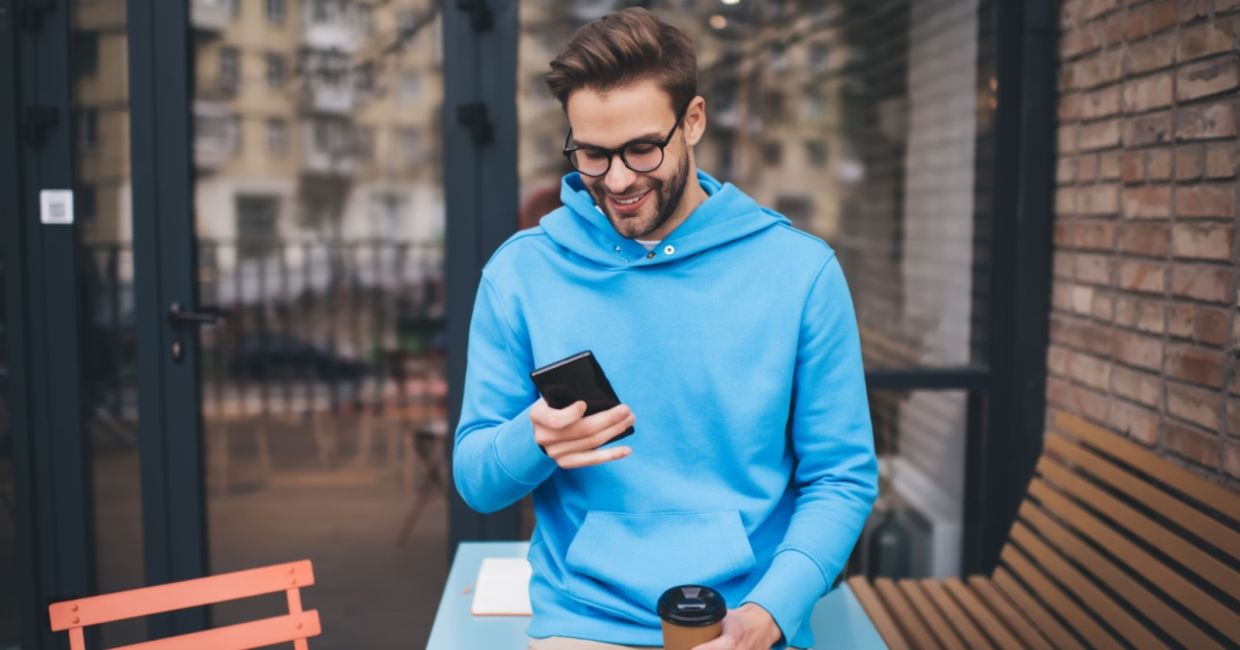 Using the internet is good for your sense of wellbeing. Using the internet is good for your sense of wellbeing.