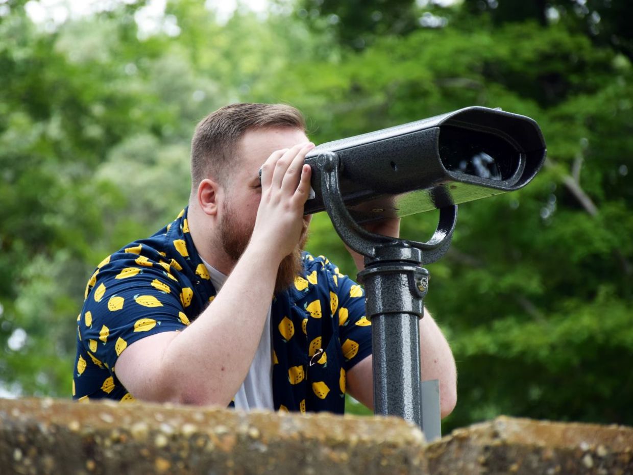 Testing out the new viewfinder that brings helps colorblind people see hues. Testing out the new viewfinder that brings helps colorblind people see hues.