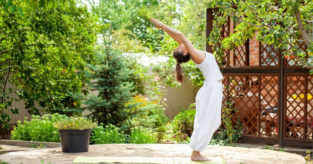 Stand tall and reach for the sky in the mountain yoga pose. Stand tall and reach for the sky in the mountain yoga pose.