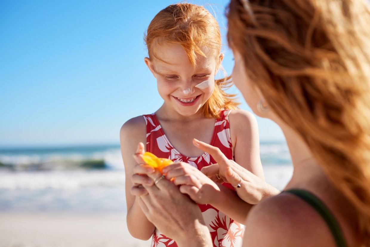 Use sunscreen at the beach. Use sunscreen at the beach.